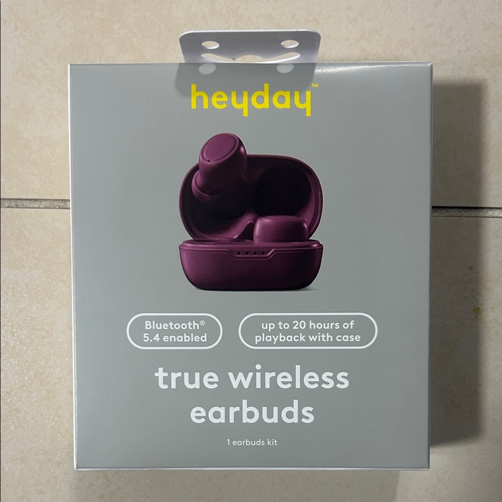 Heyday Wireless Earbuds in Rich Purple